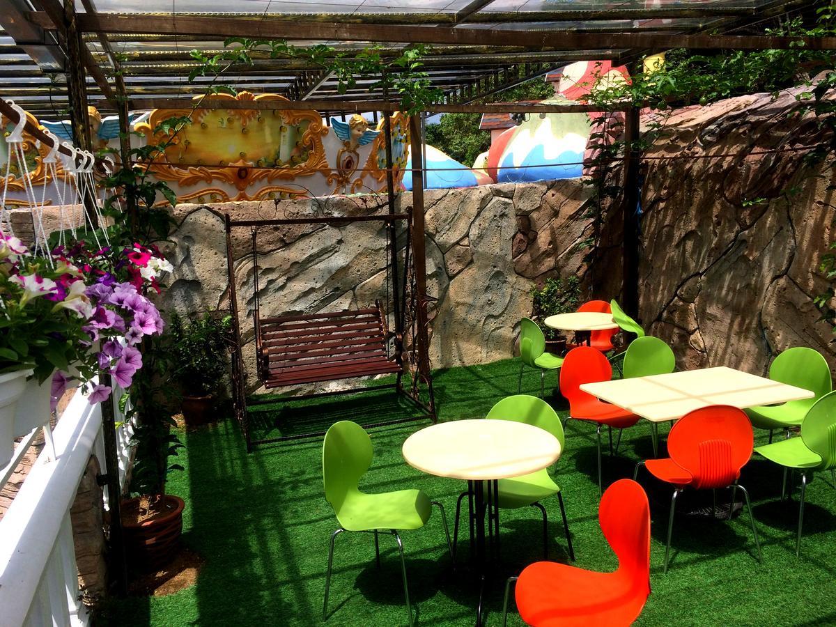 Smurf Inn Cameron Highlands Luaran gambar
